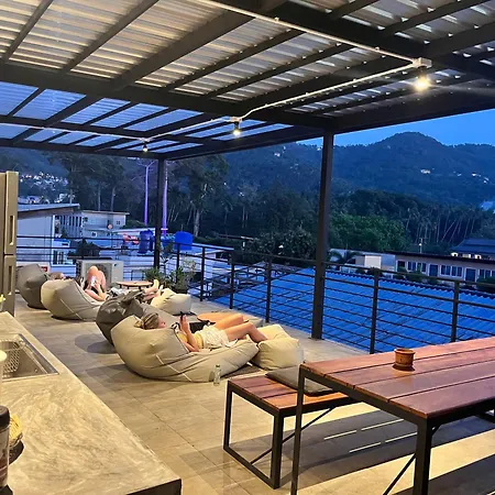 Indie Hostel - Тау Экстерьер фото